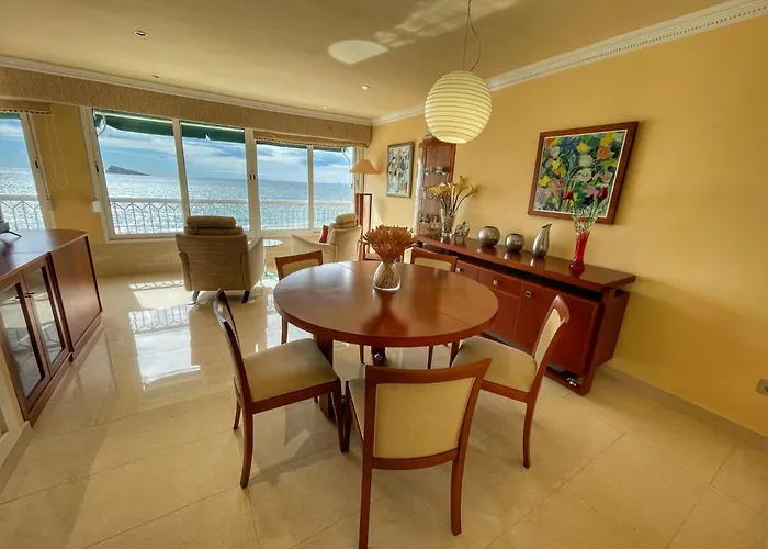 Balcon De Levante * بينايدورم